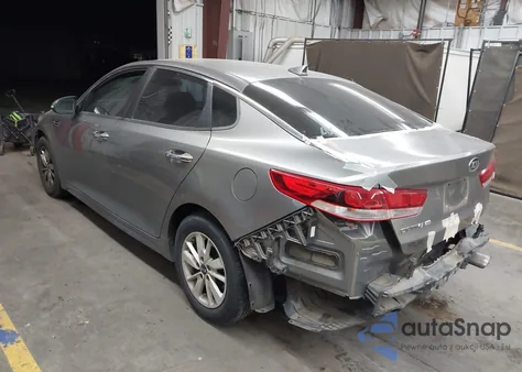 2018 Kia Optima Lx z USA, uszkodzony, nr VIN 5XXGT4L3XJG192675